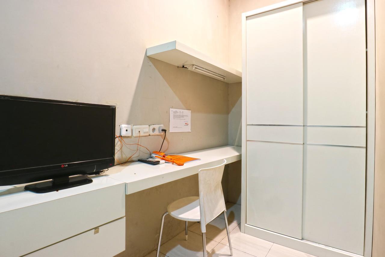 Oranje Gasthuis Hotell Surabaya Exteriör bild